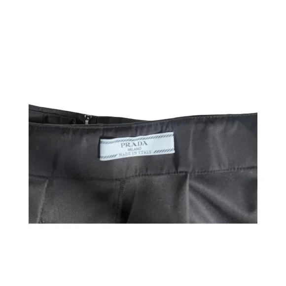 Authentic Prada Nylon Pleated Mini Skirt - Picture 4 of 4